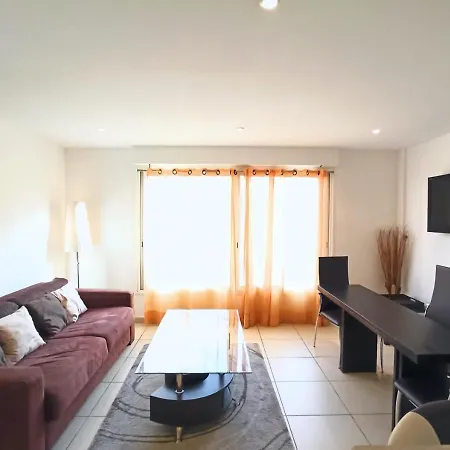 Viva Riviera 2 Bedrooms 2 Bathrooms Rue Florian Daire