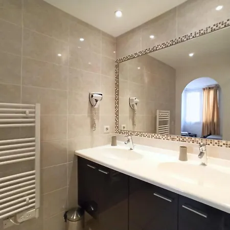 Daire Viva Riviera 2 Bedrooms 2 Bathrooms Rue Florian