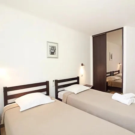 Daire Viva Riviera 2 Bedrooms 2 Bathrooms Rue Florian *